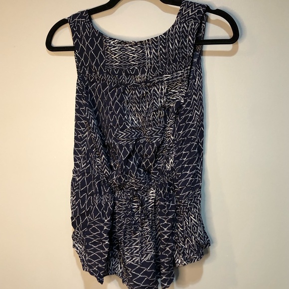 Splendid Navy and White Tank Geometric Design with a Tie Back - Picture 10 of 12